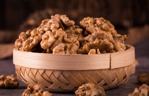 Ceviz Suyunun Eşsiz Faydaları