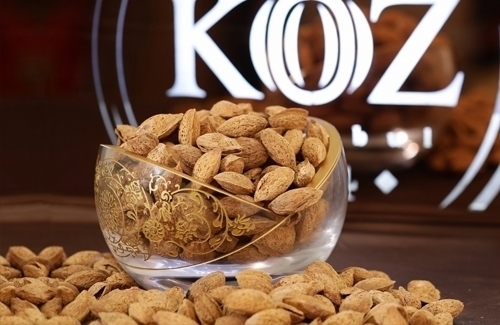 Doğal Kabuklu Badem 