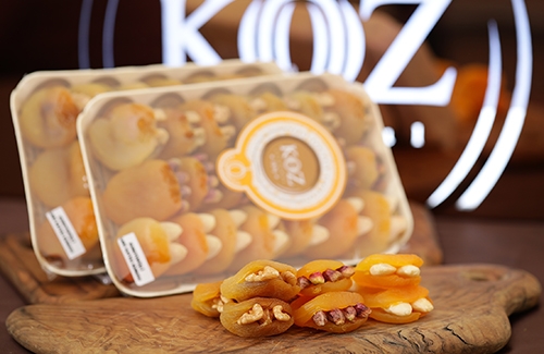 Kuruyemişli Sarı Kayısı 18 Adet